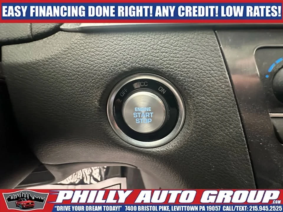 2016 Hyundai Genesis - Image 17 of 20