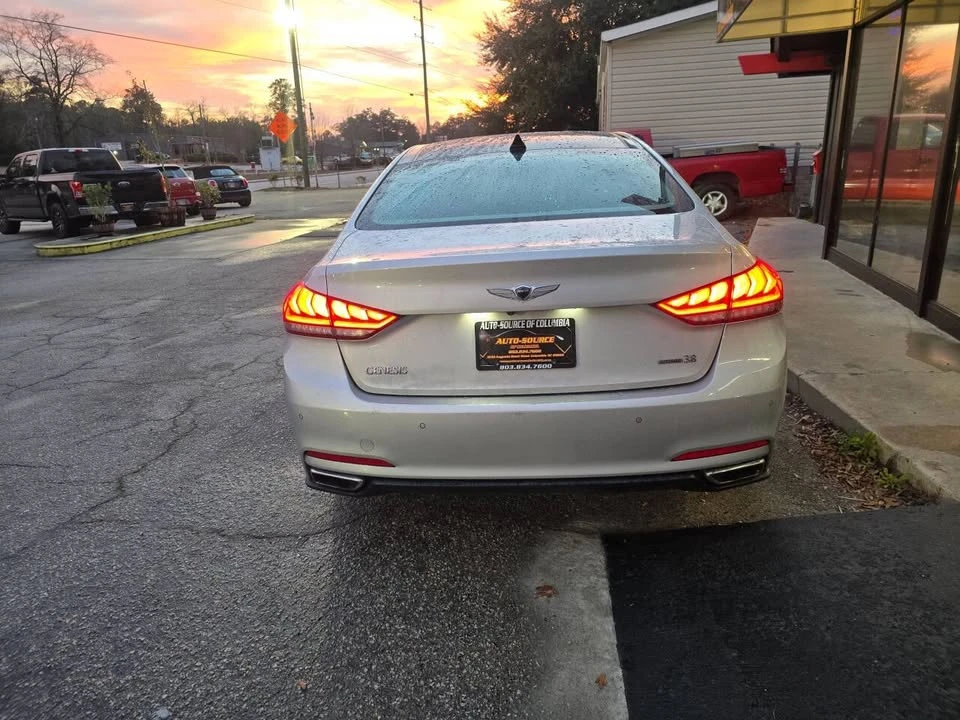 2016 Hyundai Genesis - Image 5 of 13