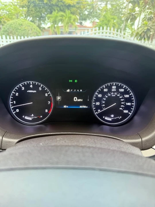 2016 Hyundai Genesis - Image 9 of 9
