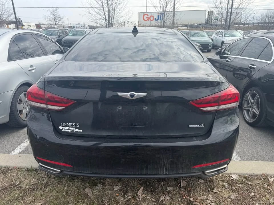 2016 Hyundai Genesis - Image 5 of 6
