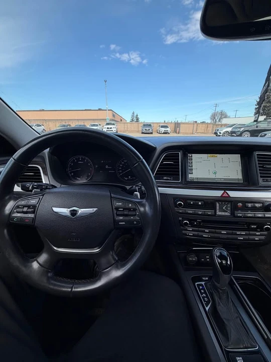 2016 Hyundai Genesis - Image 9 of 12
