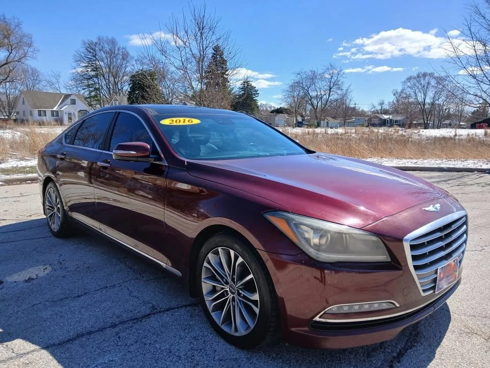 2016 Hyundai Genesis - Image 8 of 20