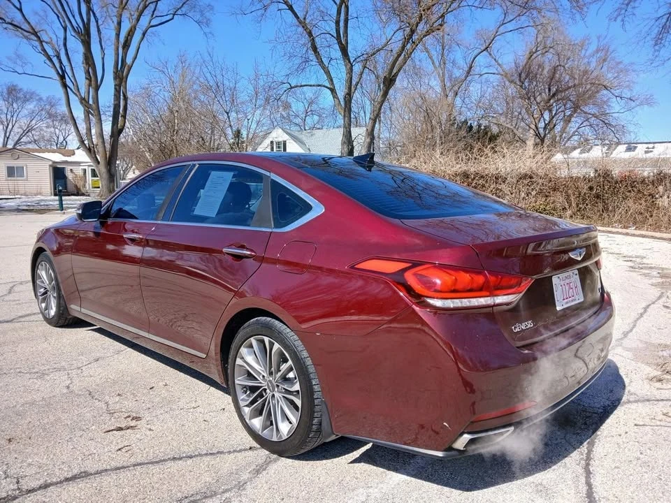 2016 Hyundai Genesis - Image 2 of 20