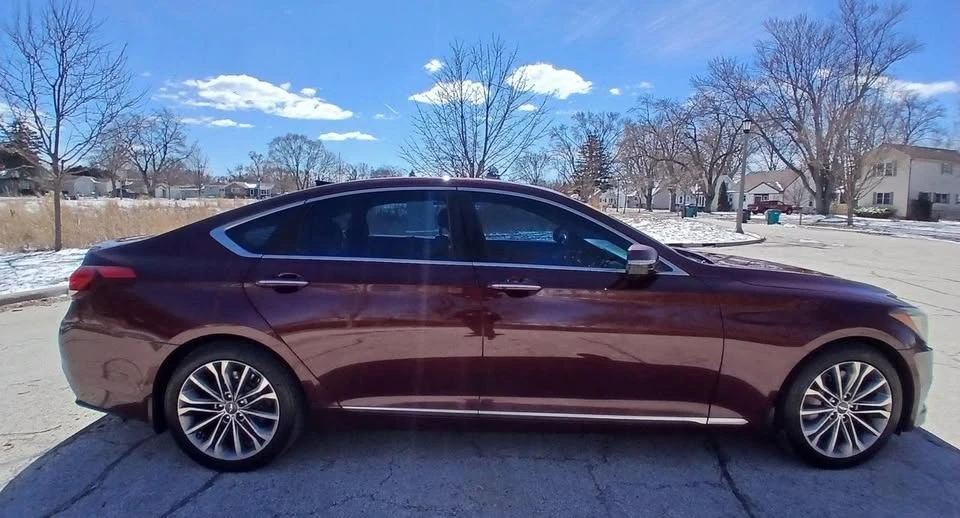 2016 Hyundai Genesis - Image 7 of 20