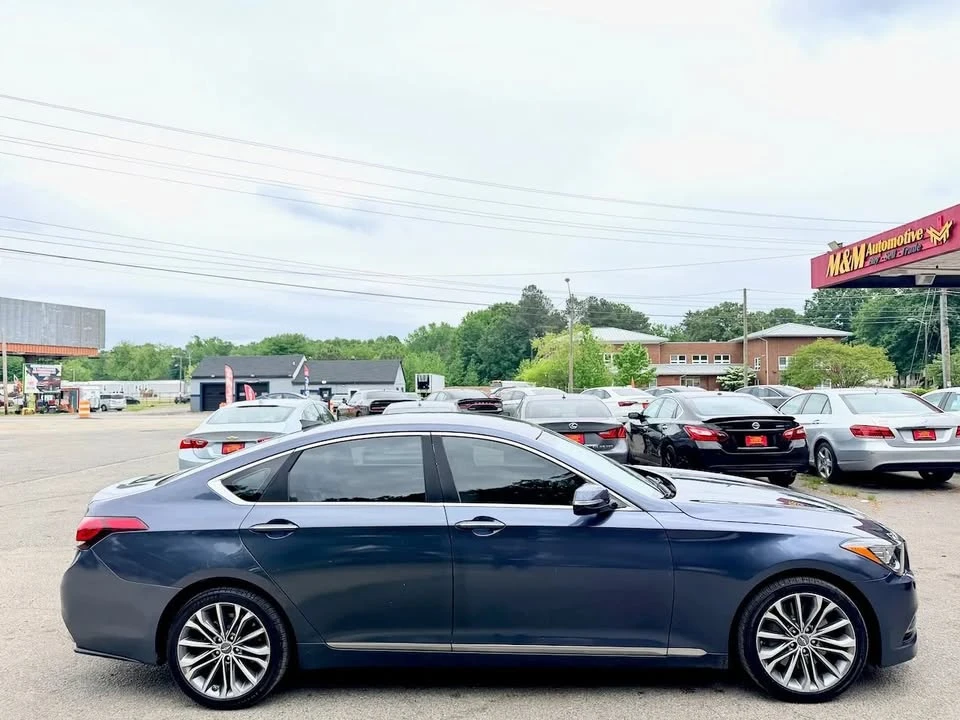 2016 Hyundai Genesis - Image 7 of 19