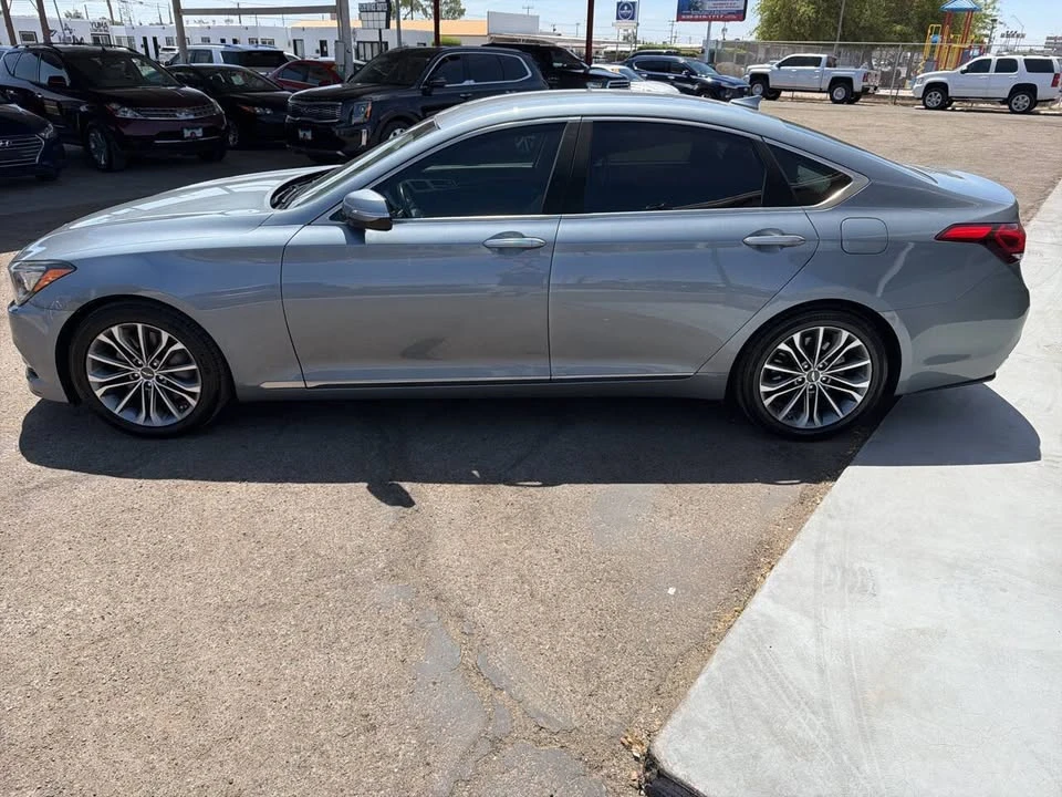 2016 Hyundai Genesis - Image 4 of 15