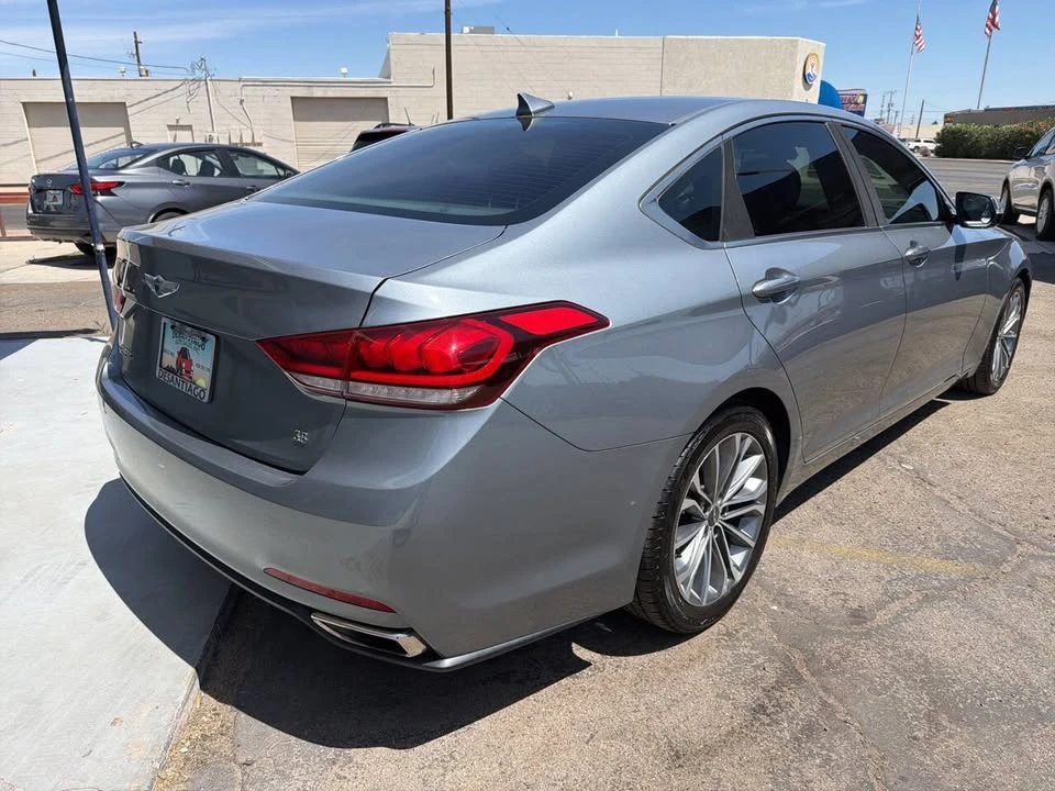 2016 Hyundai Genesis - Image 7 of 15