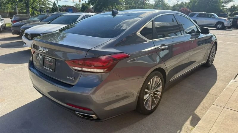 2016 Hyundai Genesis - Image 3 of 20