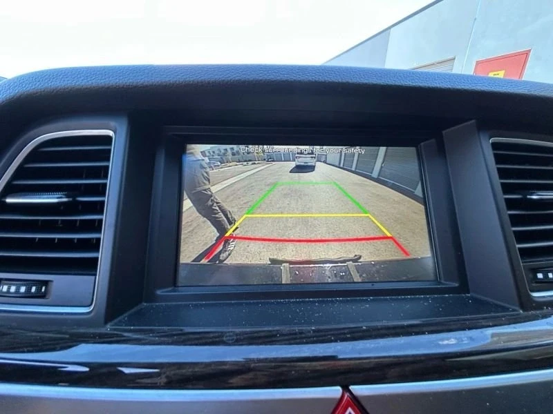 2016 Hyundai Genesis - Image 18 of 20