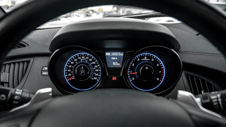 2016 Hyundai Genesis Coupe - Image 14 of 15
