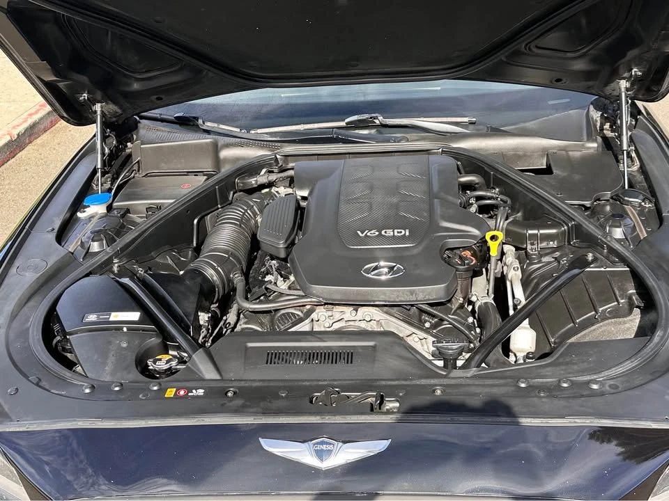 2016 Hyundai Genesis - Image 19 of 19