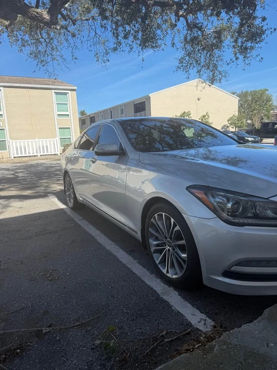 2016 Hyundai Genesis - Image 13 of 13