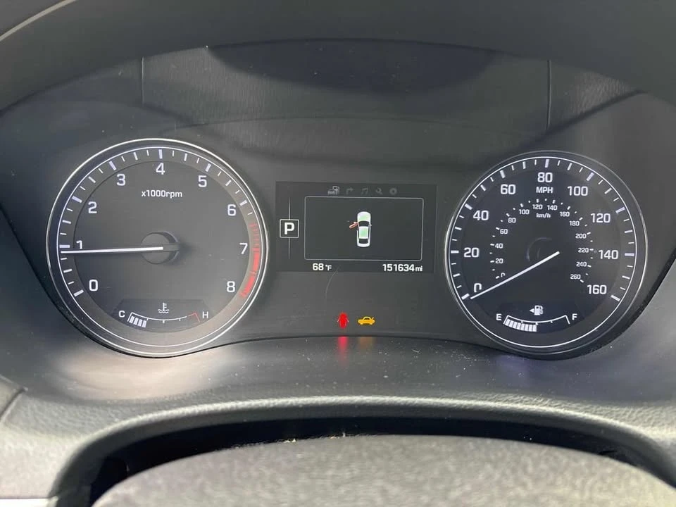 2016 Hyundai Genesis - Image 10 of 20