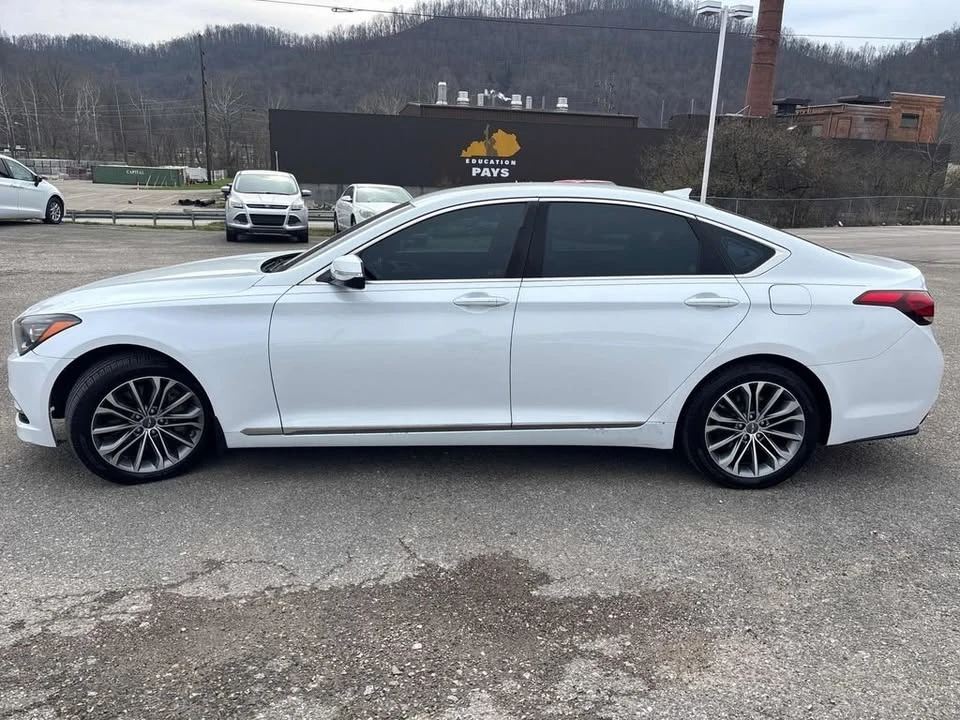 2016 Hyundai Genesis - Image 6 of 20