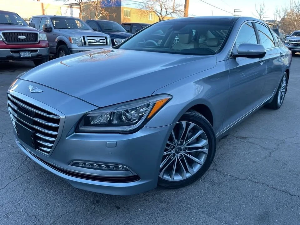 2016 Hyundai Genesis - Image 16 of 20