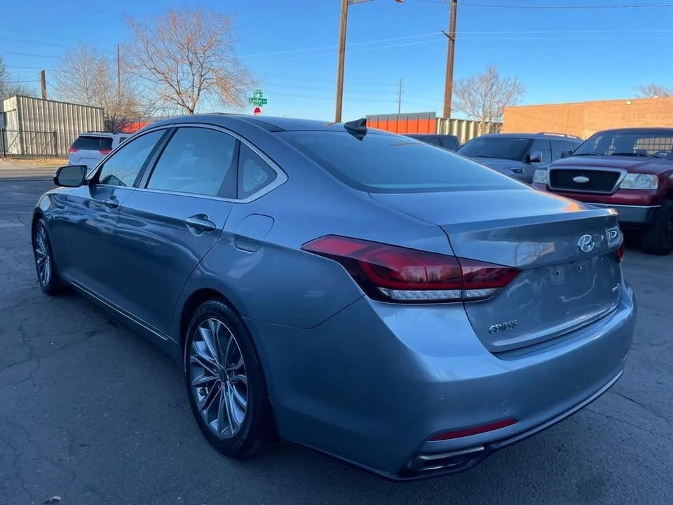 2016 Hyundai Genesis - Image 5 of 20