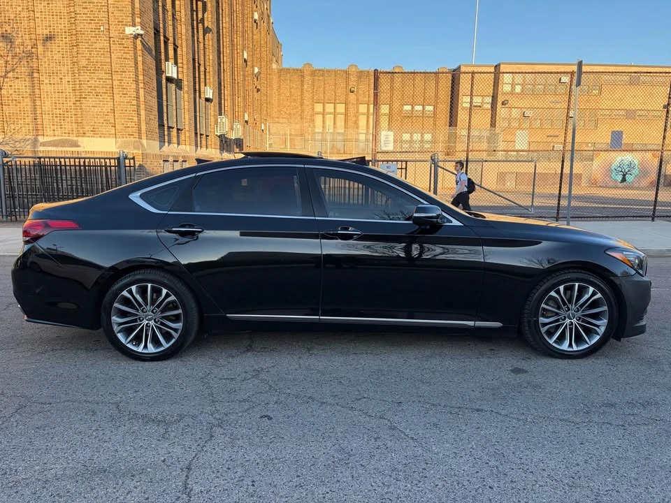 2016 Hyundai Genesis - Image 6 of 12