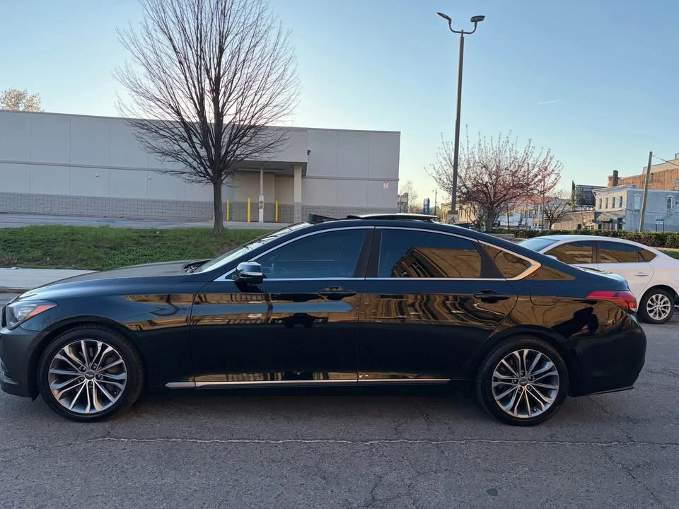 2016 Hyundai Genesis - Image 7 of 12