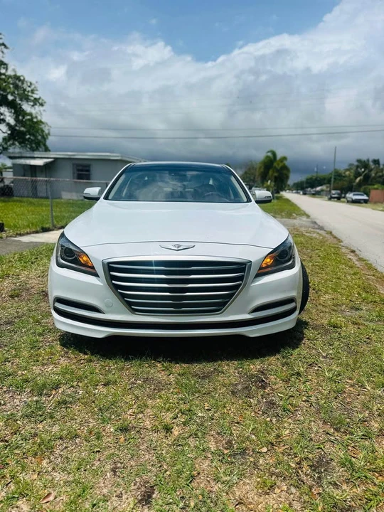 2016 Hyundai Genesis - Image 3 of 18