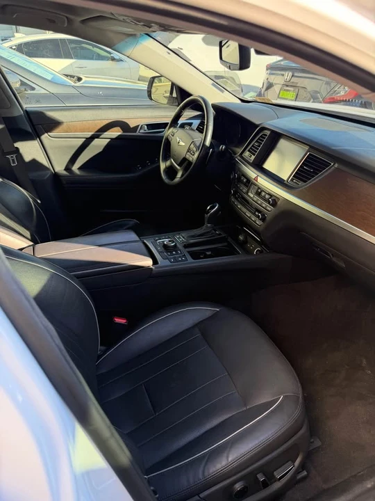 2016 Hyundai Genesis - Image 3 of 3