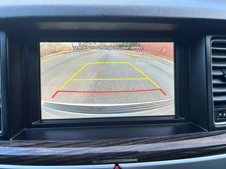 2016 Hyundai Genesis - Image 12 of 15