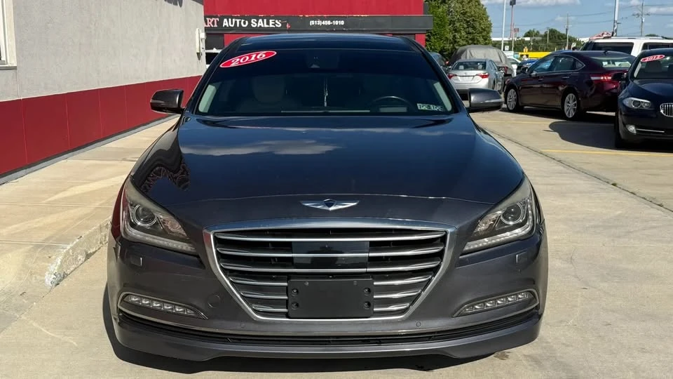 2016 Hyundai Genesis - Image 5 of 20
