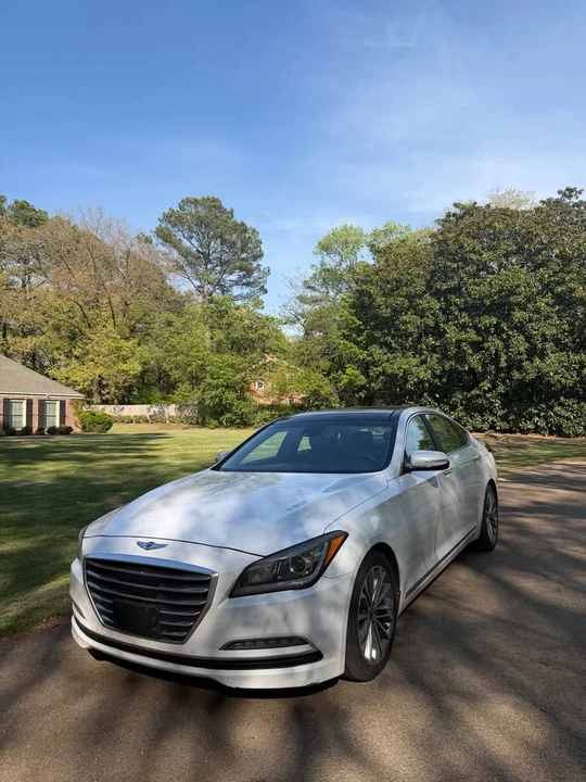 2016 Hyundai Genesis - Image 14 of 14