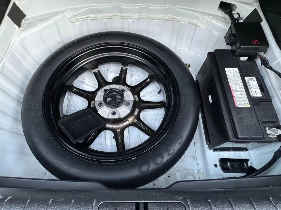 2016 Hyundai Genesis - Image 20 of 20