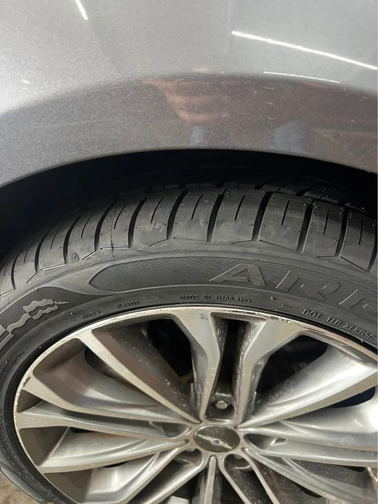 2016 Hyundai Genesis - Image 19 of 20