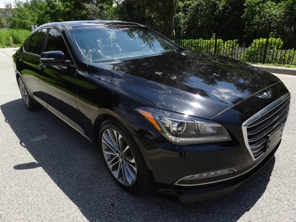 2016 Hyundai Genesis - Image 2 of 20
