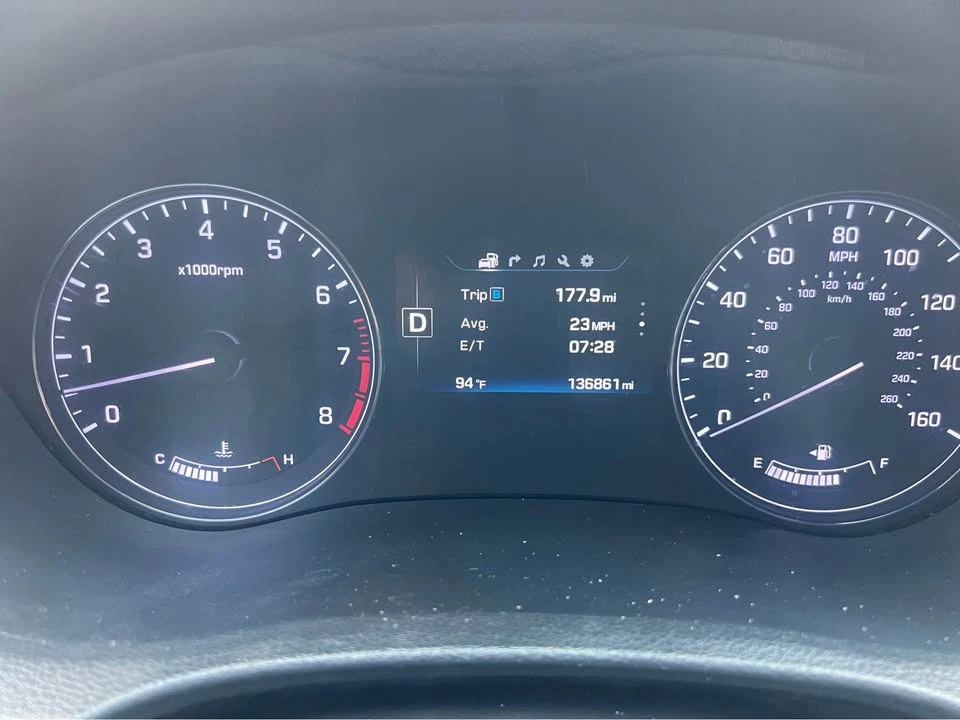 2016 Hyundai Genesis - Image 15 of 20