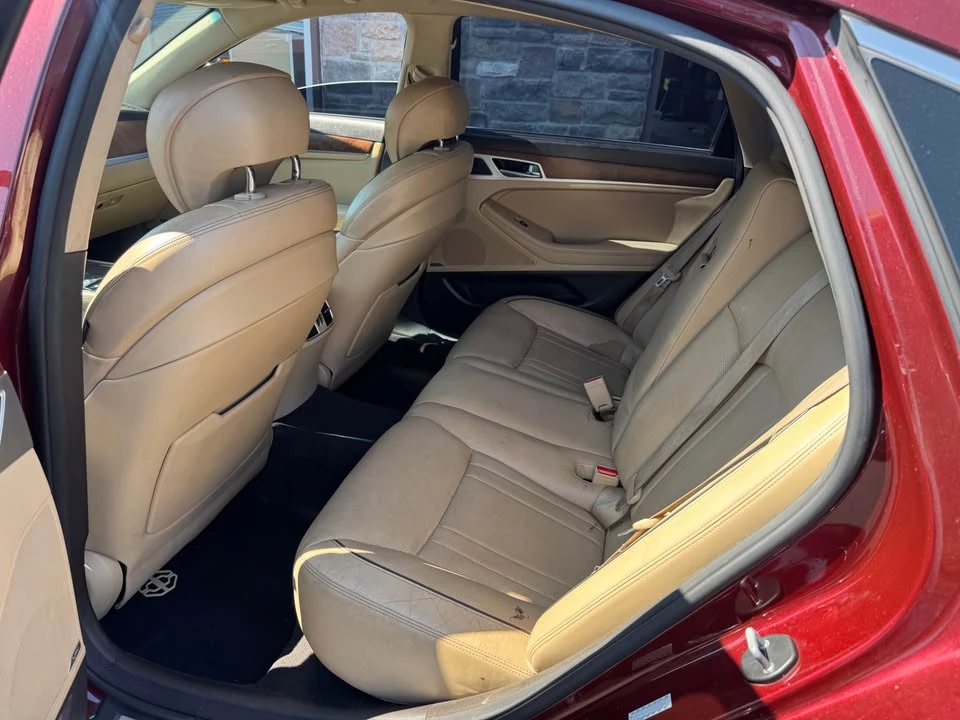 2016 Hyundai Genesis - Image 6 of 7