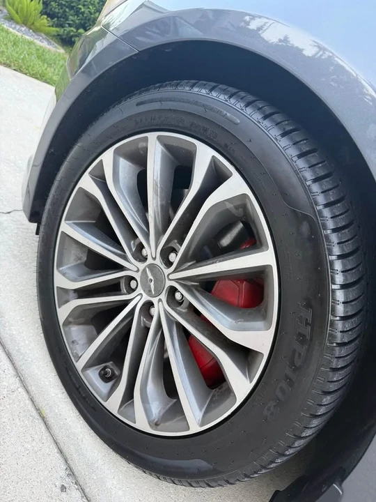2016 Hyundai Genesis - Image 12 of 16