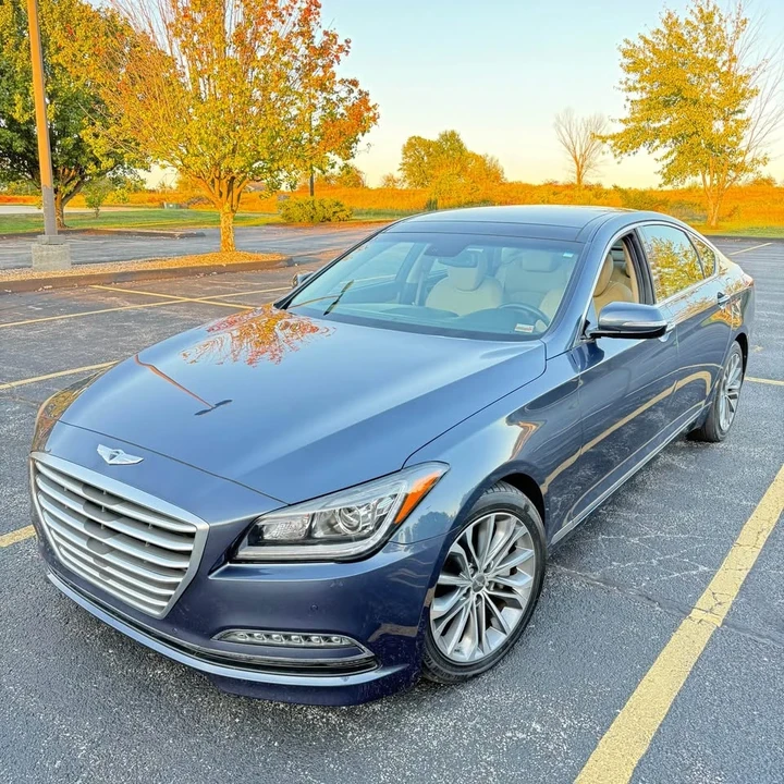 2016 Hyundai Genesis - Image 19 of 19