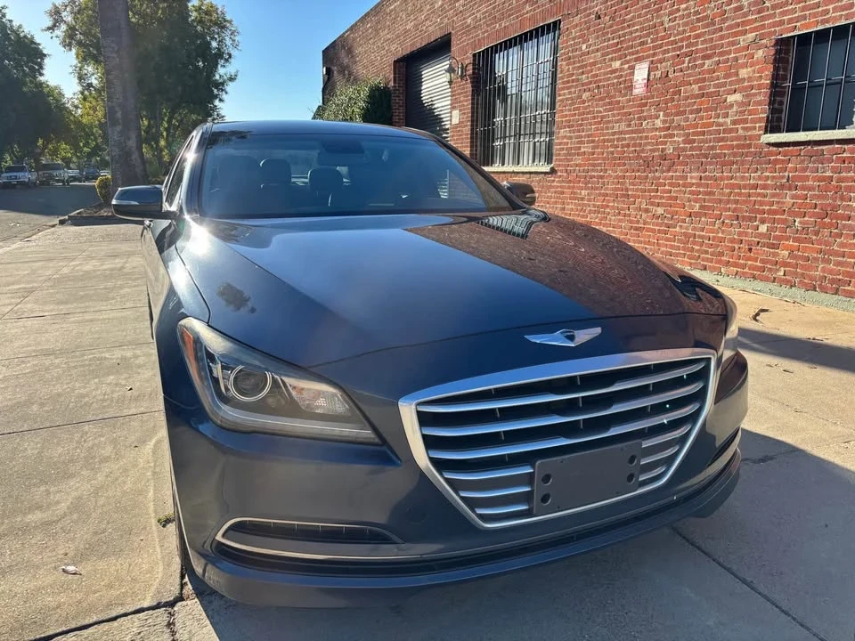 2016 Hyundai Genesis - Image 3 of 14