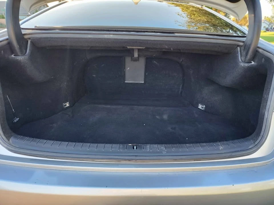 2016 Hyundai Genesis - Image 17 of 19