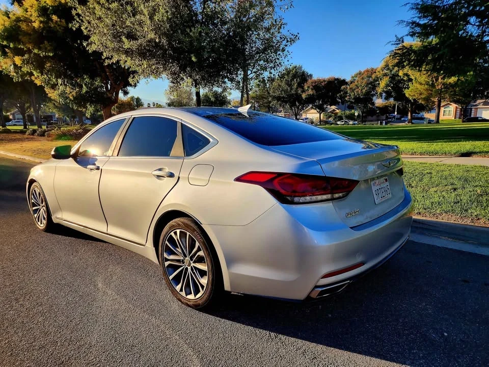 2016 Hyundai Genesis - Image 7 of 19