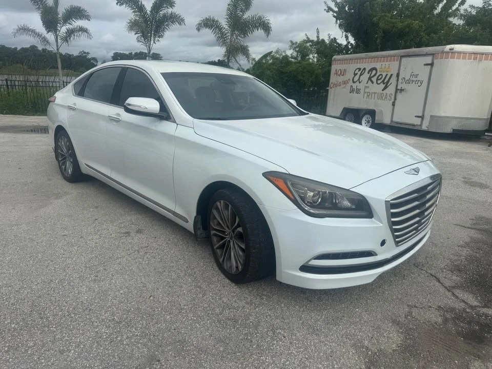2016 Hyundai Genesis - Image 7 of 12