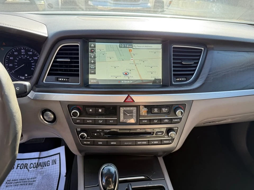 2016 Hyundai Genesis - Image 13 of 19