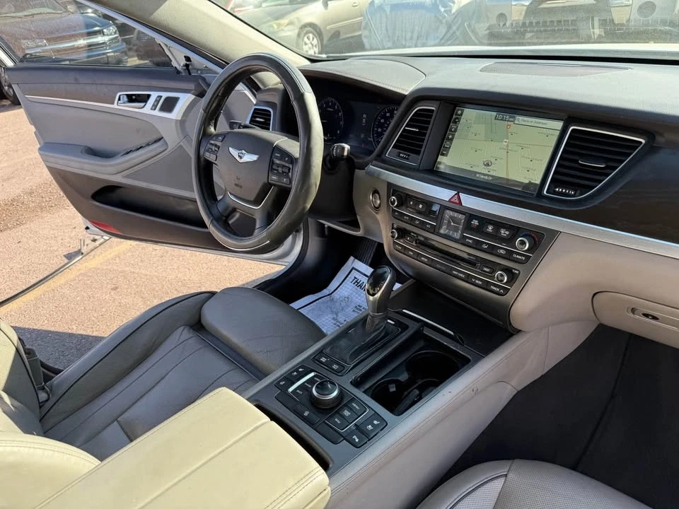 2016 Hyundai Genesis - Image 19 of 19