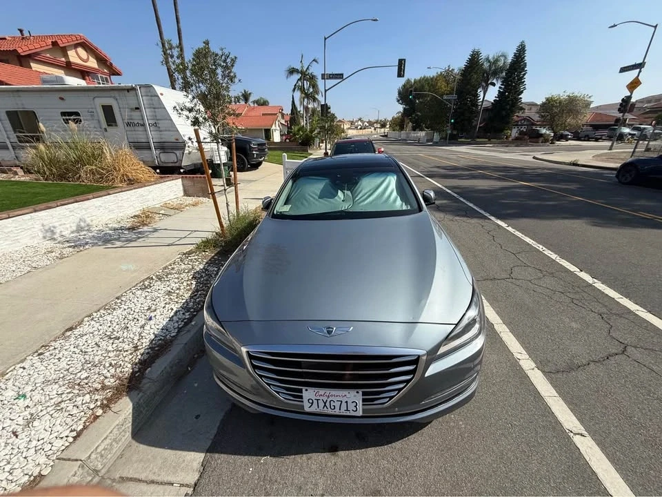 2016 Hyundai Genesis - Image 3 of 4