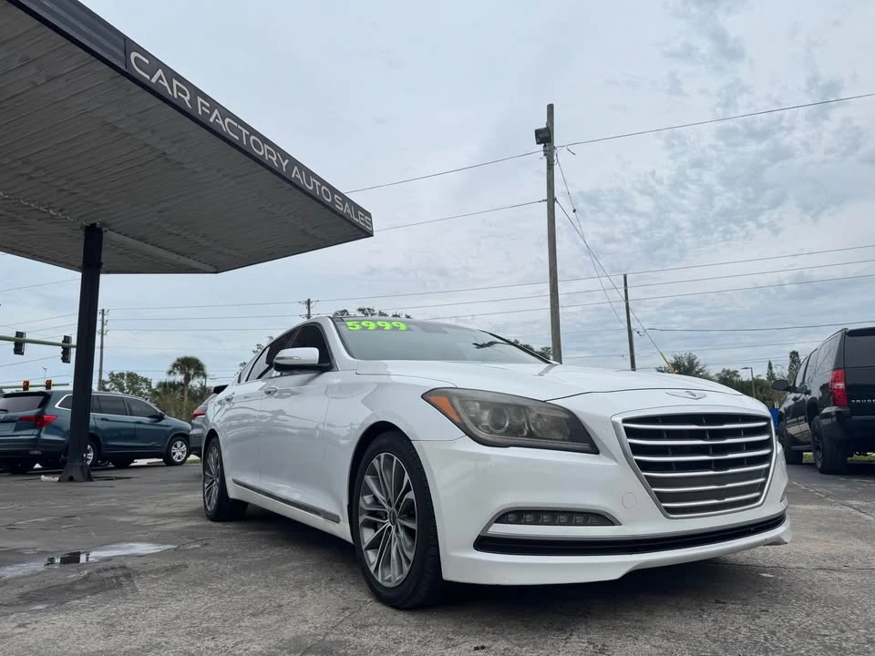 2016 Hyundai Genesis - Image 2 of 18