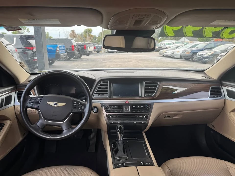 2016 Hyundai Genesis - Image 10 of 18