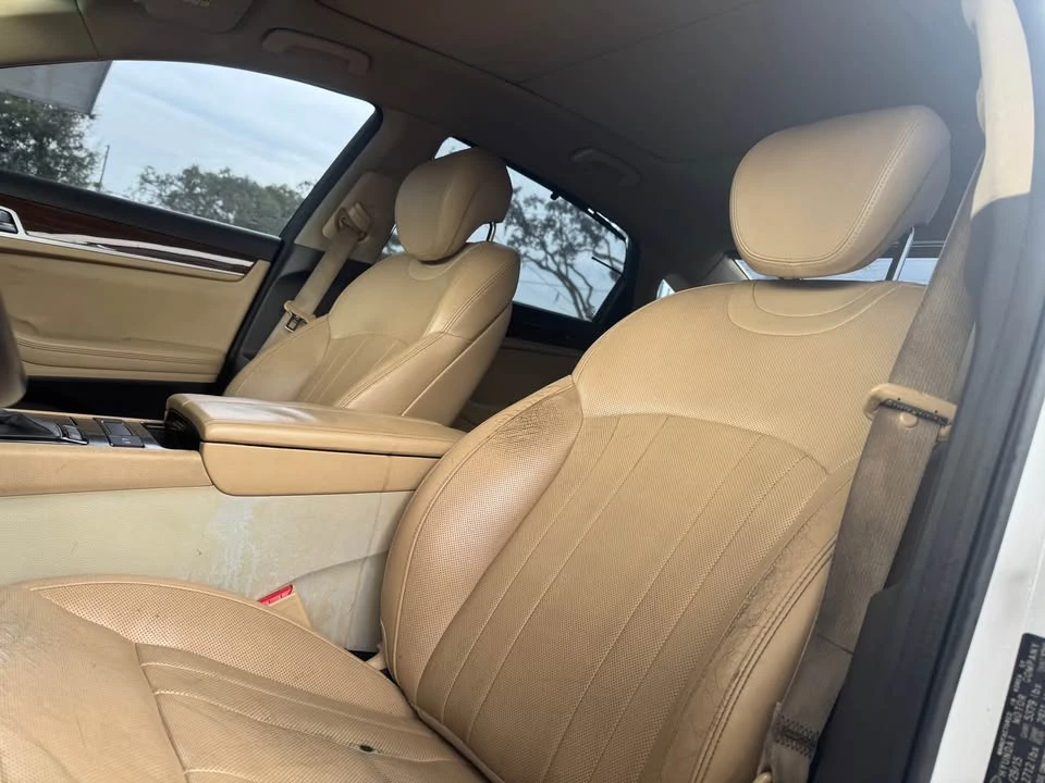 2016 Hyundai Genesis - Image 18 of 18