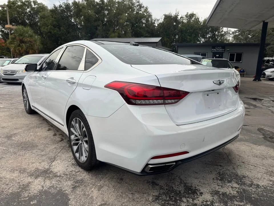 2016 Hyundai Genesis - Image 7 of 18