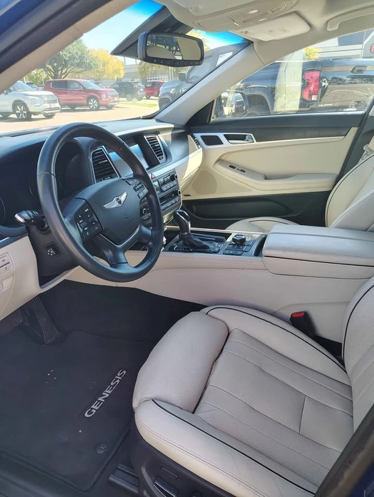 2016 Hyundai Genesis - Image 6 of 9