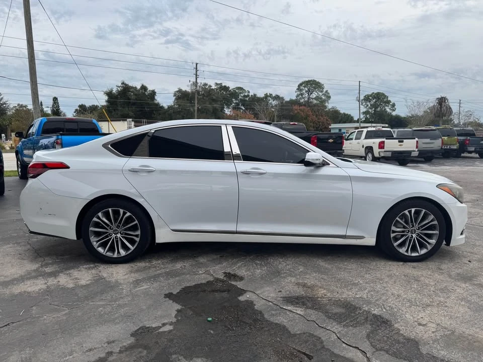 2016 Hyundai Genesis - Image 6 of 18