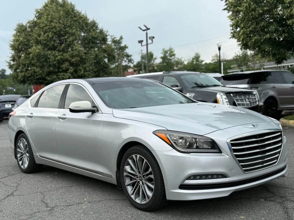 2016 Hyundai Genesis - Image 3 of 13
