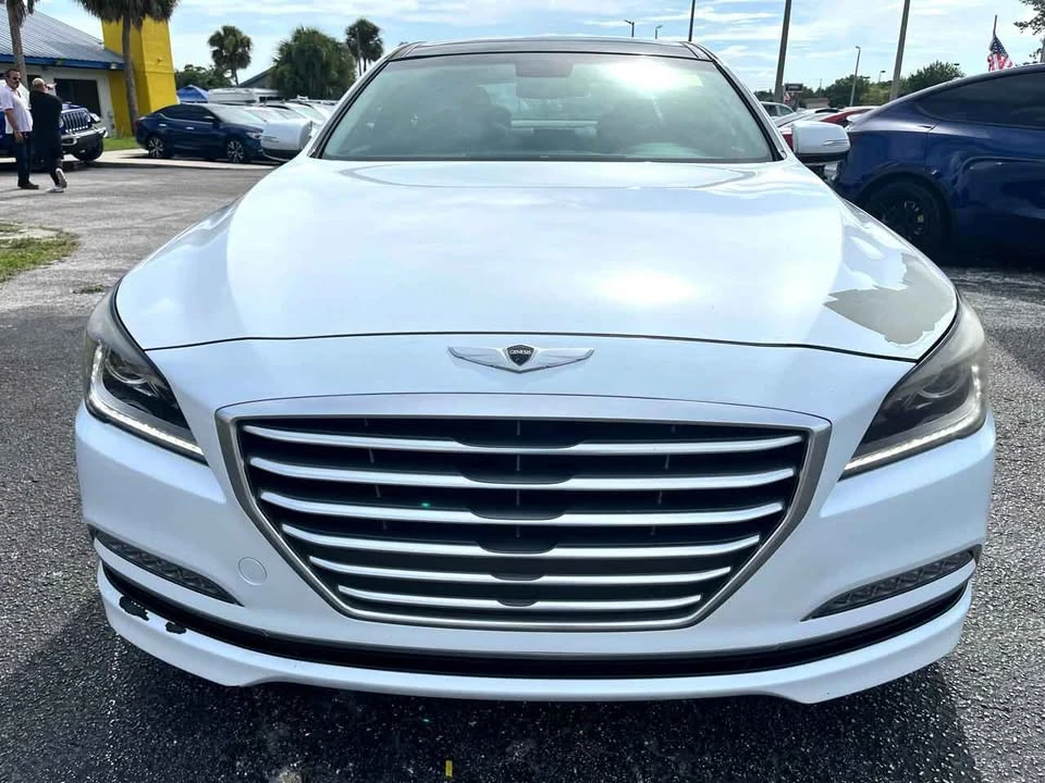 2016 Hyundai Genesis - Image 7 of 15