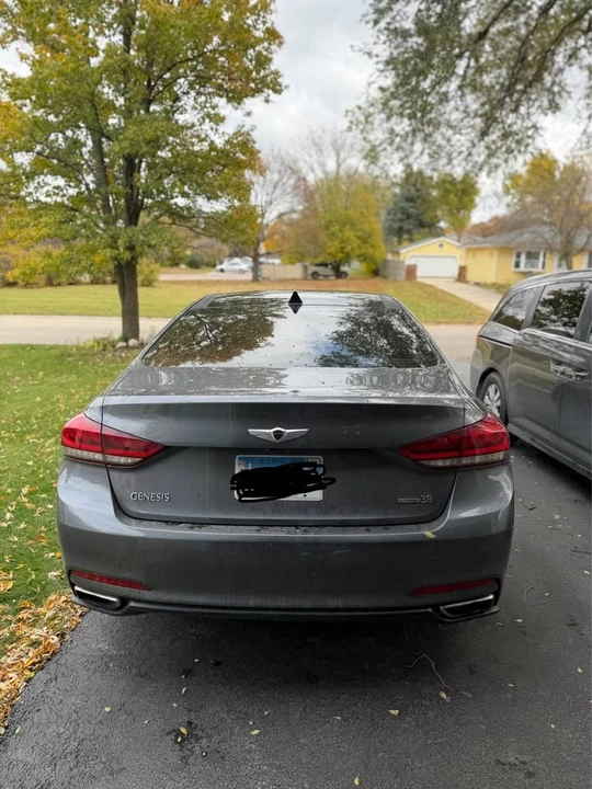 2016 Hyundai Genesis - Image 3 of 5